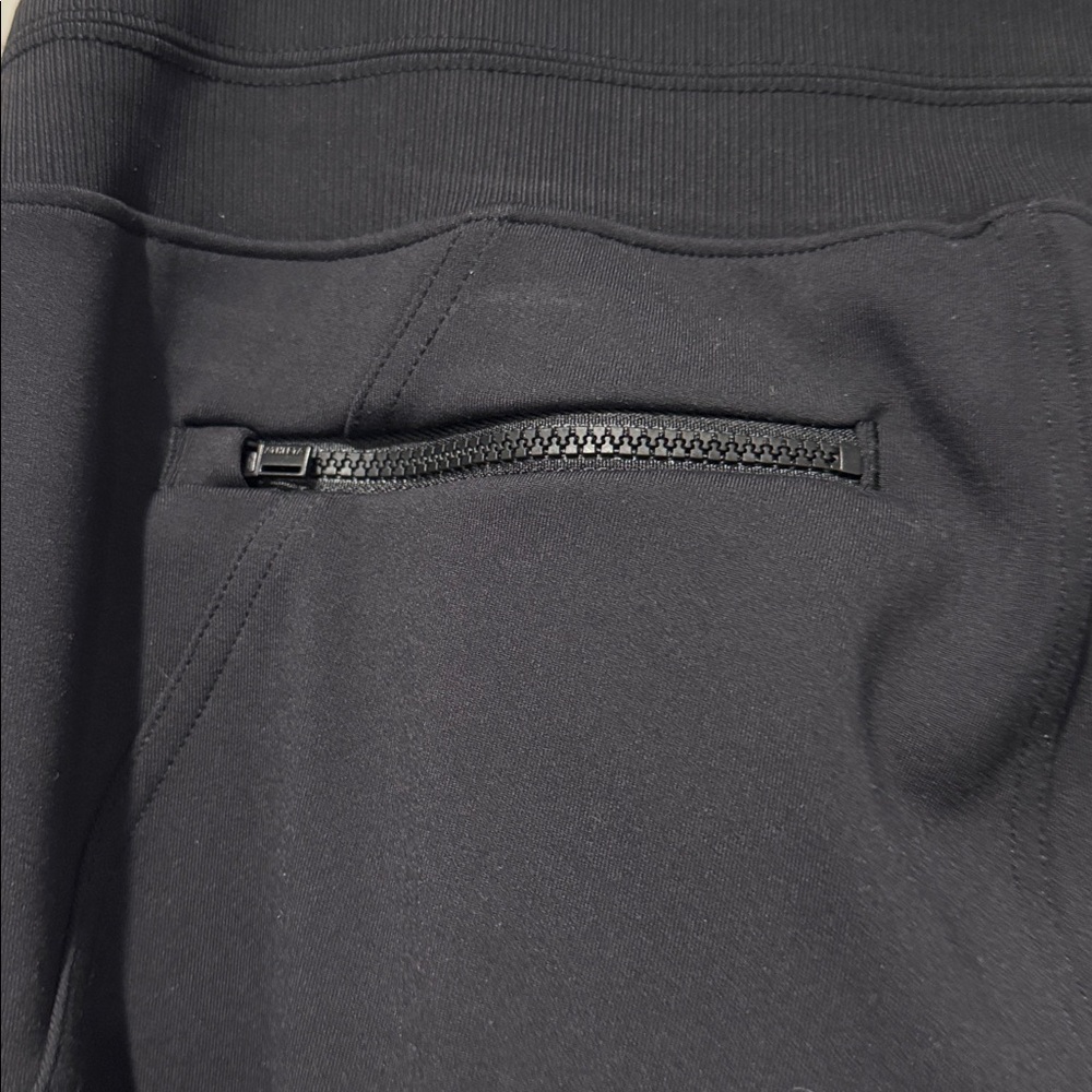 Athleta Venice high rise joggers - Picture 3 of 9